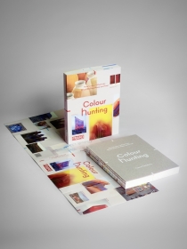 Colour Hunting Book
